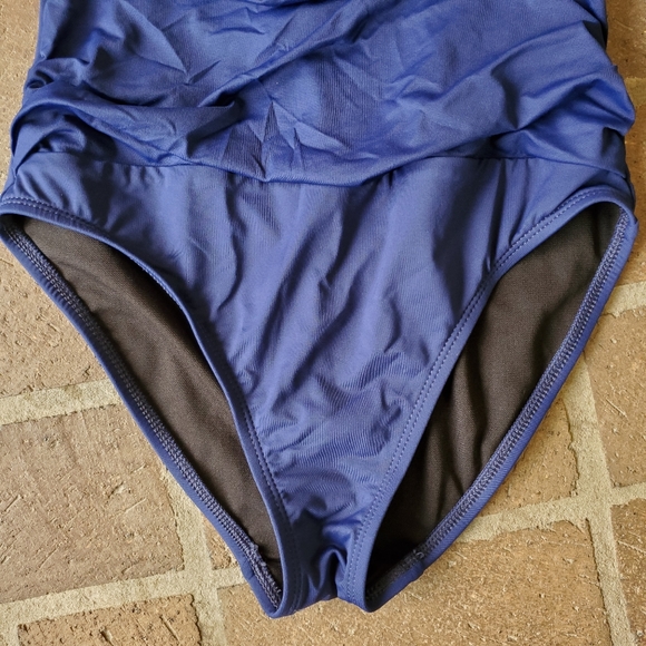 LA BLANCA One-Piece Swimsuit Size 6 EUC! - Picture 6 of 9